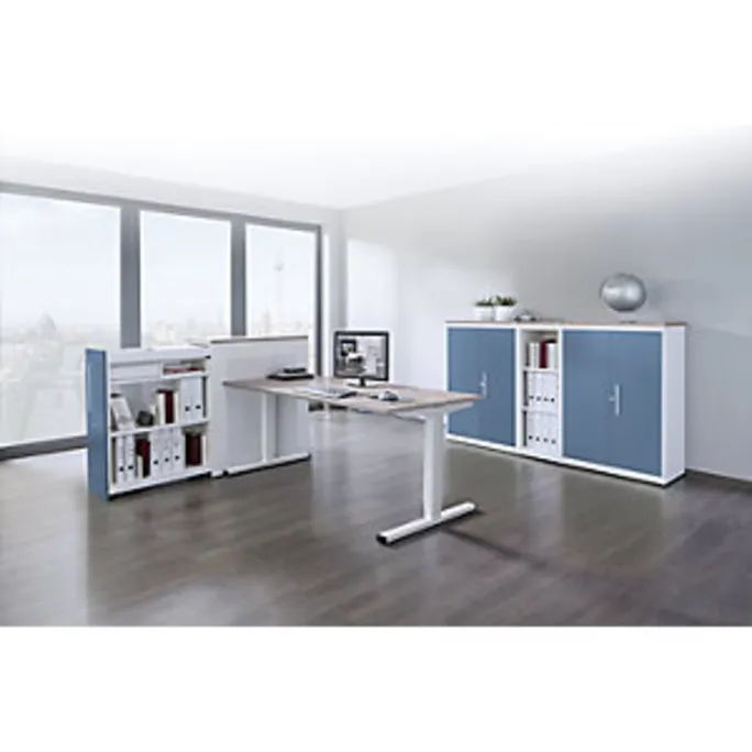 Hochauszugschrank, Thekenelement links stehend, H 1025 mm, reinweiß / taubenblau – Bild 2